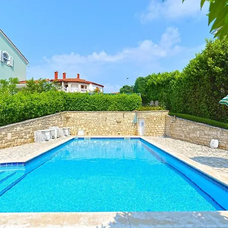 Apartment Fuer 2 Personen Ca 44 Qm In Pula, Istrien Istrische Riviera *